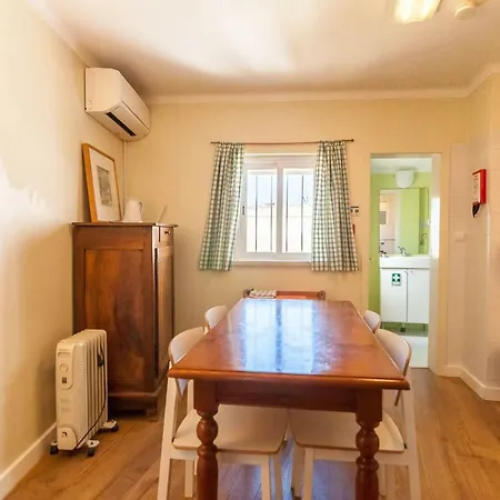 'white House' Apartment- Alfama Lisbon