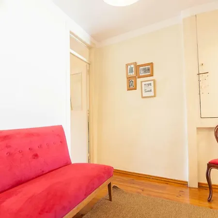 Apartment 'white House' Apartment- Alfama Lisbon